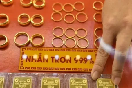 Vì sao giá vàng nhẫn và SJC ngang nhau?
