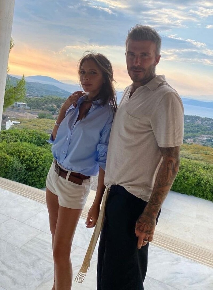 Phong cách nghỉ dưỡng của vợ chồng David Beckham - 9