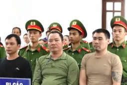 Vụ bị đánh đến 'thân tàn ma dại': 3 bị cáo lĩnh hơn 10 năm tù, bồi thường 315 triệu đồng