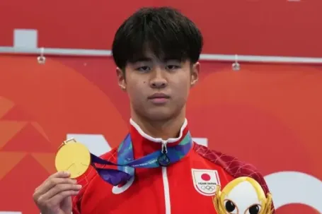 Kình ngư Yumeki Kojima và tấm huy chương vàng Asiad ‘trao truyền’ qua hai thế hệ