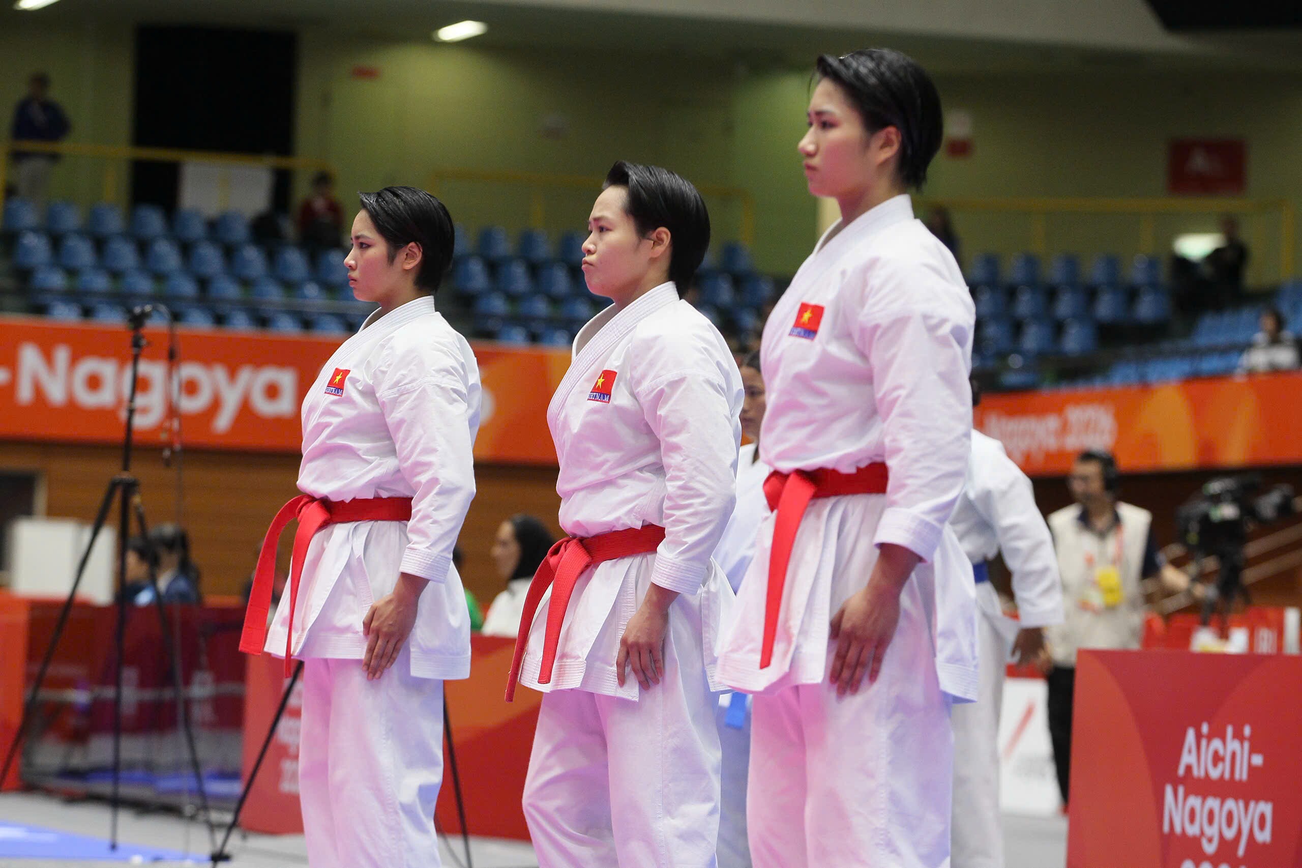 Trực tiếp ASIAD 22/9: Wushu chắc chắn có huy chương, võ sĩ Việt Nam rời sân bằng cáng - 10