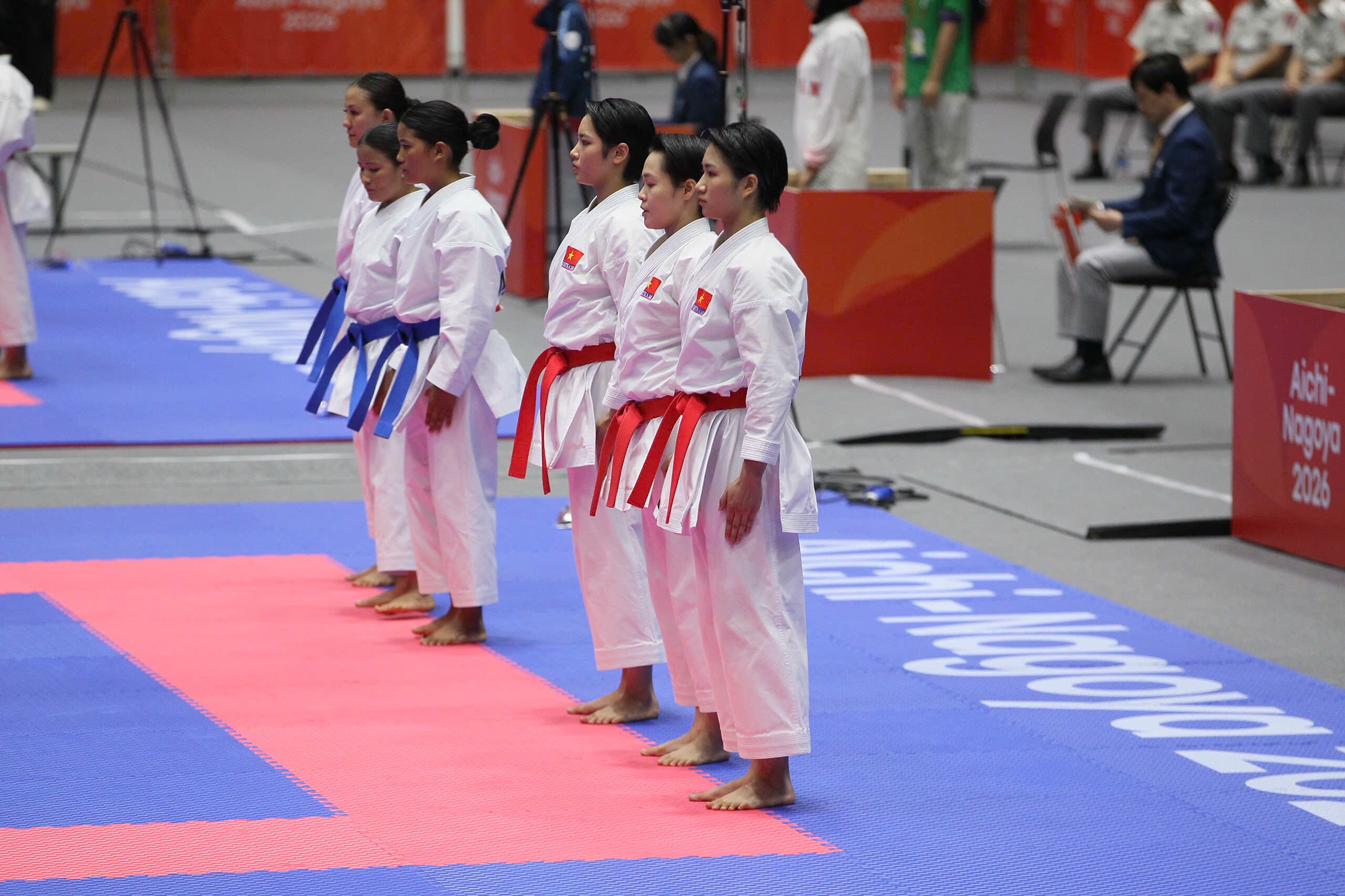 Trực tiếp ASIAD 22/9: Wushu chắc chắn có huy chương, võ sĩ Việt Nam rời sân bằng cáng - 11