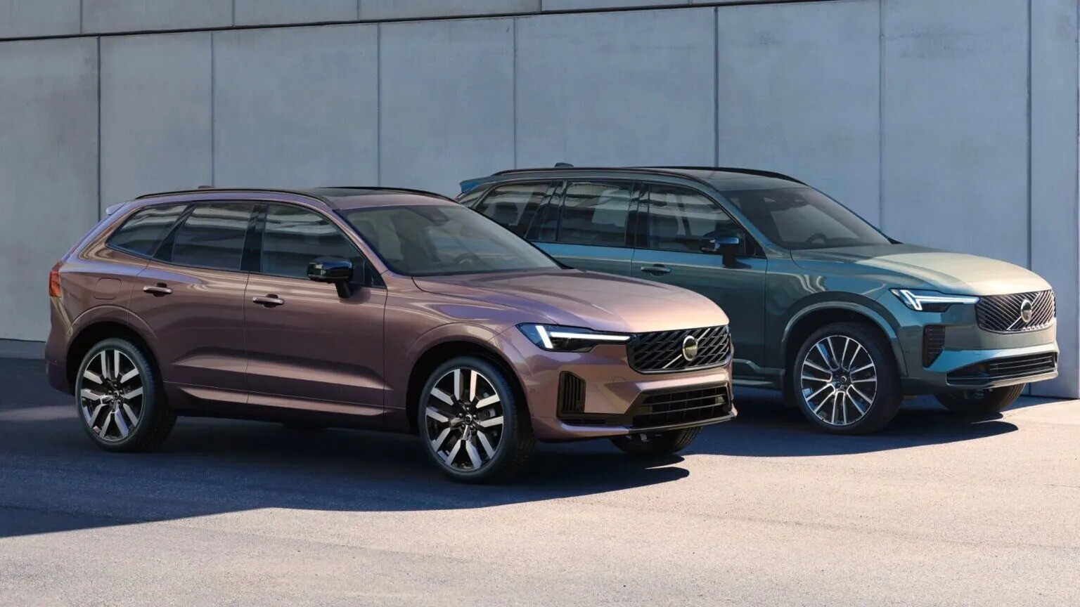 Volvo XC60 “lột xác” lần thứ tư, chạy điện gần 200 km.