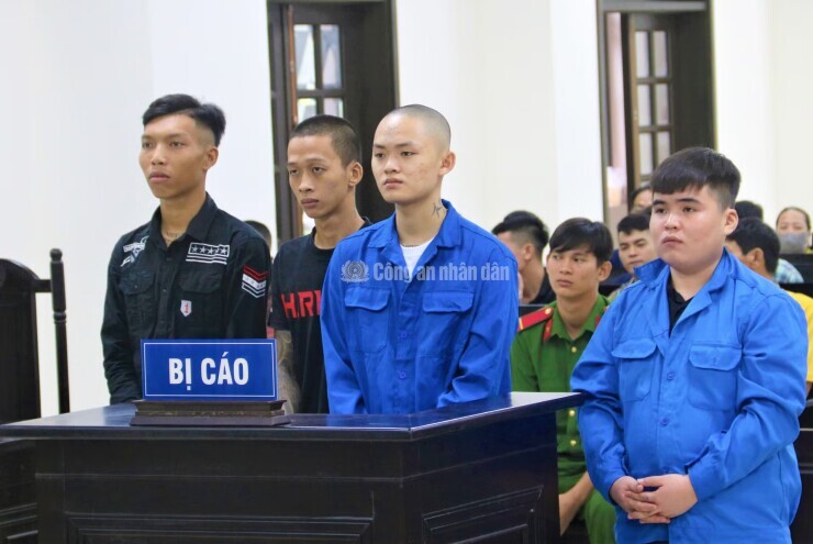 Vụ hỗn chiến tại quán cà phê ở Cà Mau, 4 thanh niên lĩnh gần 20 năm tù