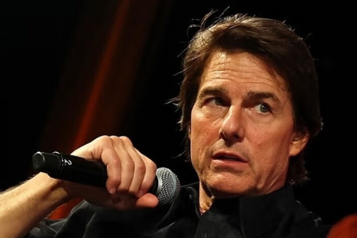 Tom Cruise: 'Không gì thay thế được con người'