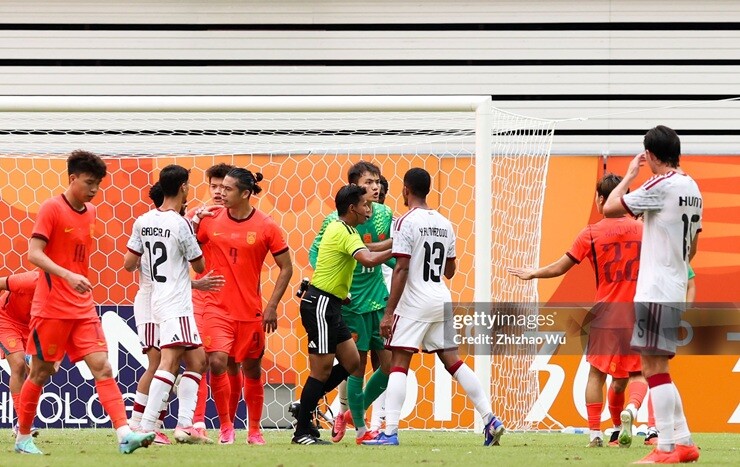 Trực tiếp bóng đá U23 Trung Quốc - U23 UAE: Lực bất tòng tâm (ASIAD) (Hết giờ) - 4