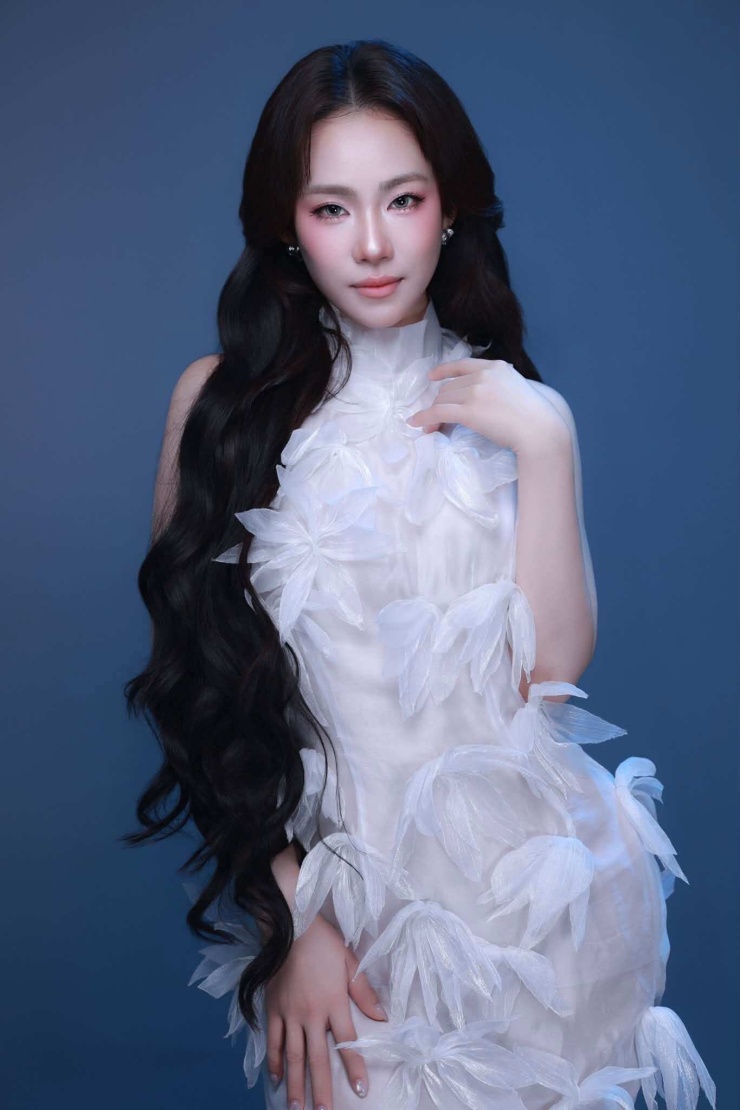 Lương Bích Hữu nhan sắc 'thời gian bỏ quên' ở tuổi U50 - 2