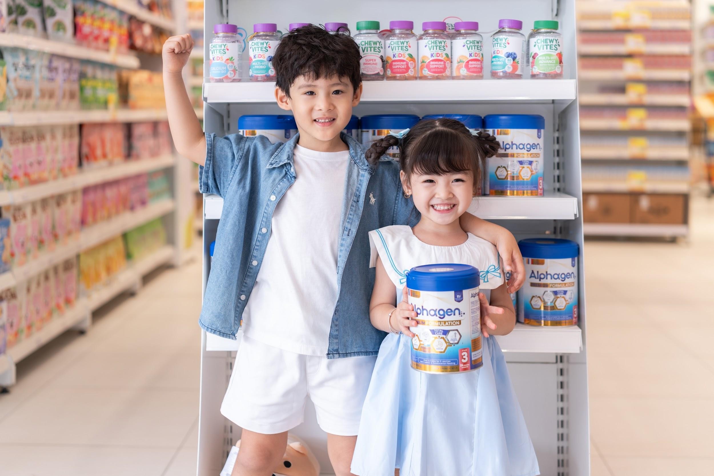 Sản phẩm dinh dưỡng công thức Alphagen (Pháp) được ba mẹ tin dùng cho bé.