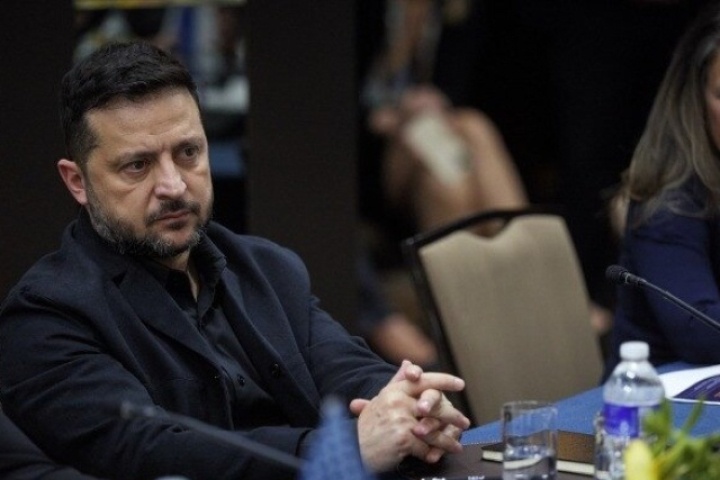 Ông Zelensky nói sẽ đến Nga gặp Tổng thống Putin bằng  ' tên lửa ' 