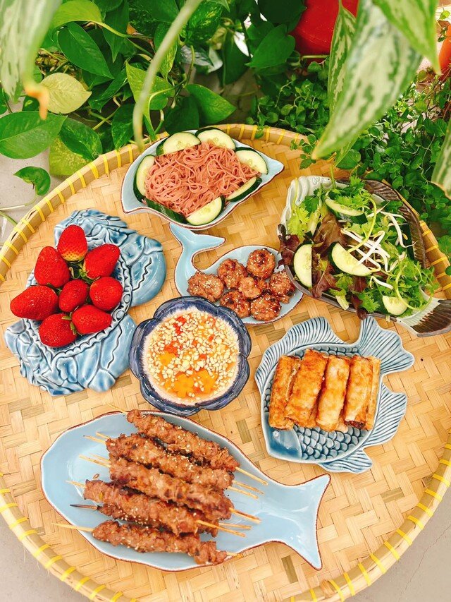 7 mâm cơm gia đình không trùng món, đỡ phải vắt óc nghĩ hôm nay ăn gì - 1