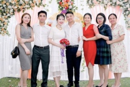 Mẹ kế ở Nghệ An 30 năm yêu thương 4 con riêng của chồng, mãn nguyện khi về già