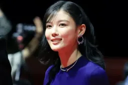 Kim Yoo Jung: Một thập kỷ nỗ lực thoát khỏi hình ảnh 'sao nhí'