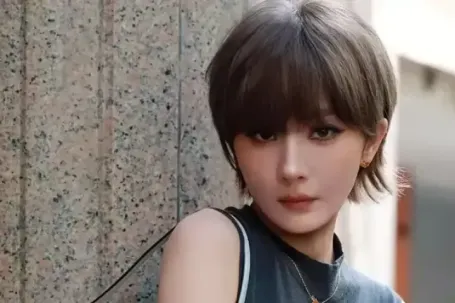 Dương Mịch lên top 1 Weibo vì kiểu tóc mới