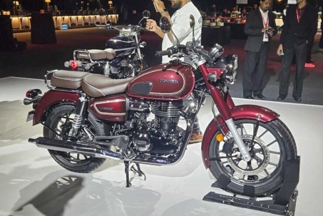 Honda CB350 2026 trình làng với diện mạo chất, giá từ 53 triệu đồng