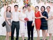 Mẹ kế ở Nghệ An 30 năm yêu thương 4 con riêng của chồng, mãn nguyện khi về già