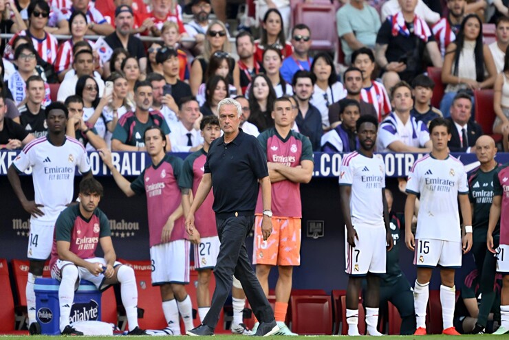 Mourinho yêu cầu kỷ luật thép, nhưng vẫn muốn dàn sao Real Madrid "phá luật"