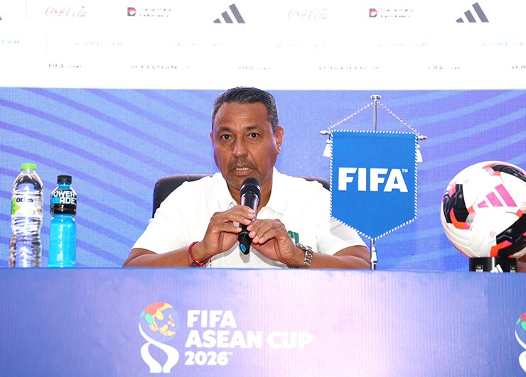 Họp báo Việt Nam & bảng B FIFA ASEAN Cup: Thầy Kim nói lý do chọn Đình Bắc làm đội phó - 3