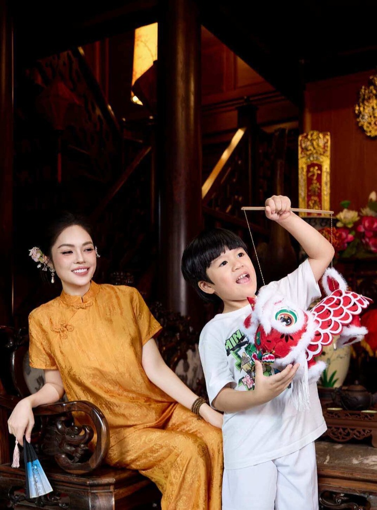 Ảnh sao 26/9: Diễn viên Kim Ngọc bán bánh mì mưu sinh ở Mỹ - 10