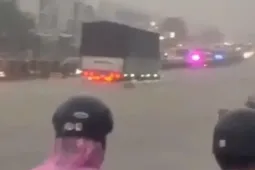 Bao giờ các 'điểm đen' ngập nước ở trung tâm Đồng Nai hết cảnh cứ mưa là ngập?