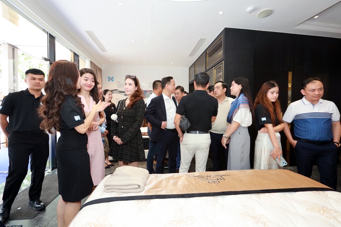 Showroom Sealy của Uuviet Solutions nhận được nhiều sự quan tâm của Quý Đối tác/ Quý Khách hàng trong ngày chính thức mở cửa