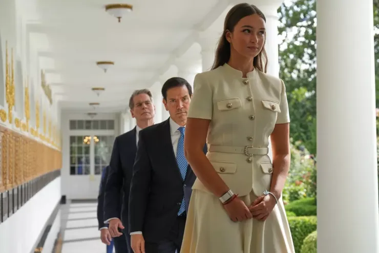 Phong cách tuổi 15 của cháu ngoại Tổng thống Donald Trump - 2