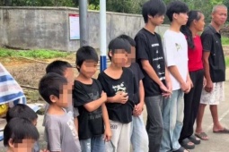 Hiếm có: Cặp vợ chồng có 13 con sau 22 năm kết hôn