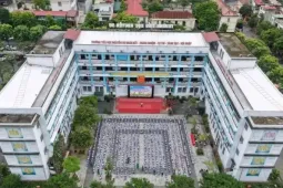 Lào Cai: Xác minh thông tin suất ăn học sinh có dấu hiệu ôi thiu