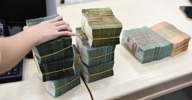 Hủy hợp đồng bảo hiểm sau hơn 2 năm đóng 150 tr...