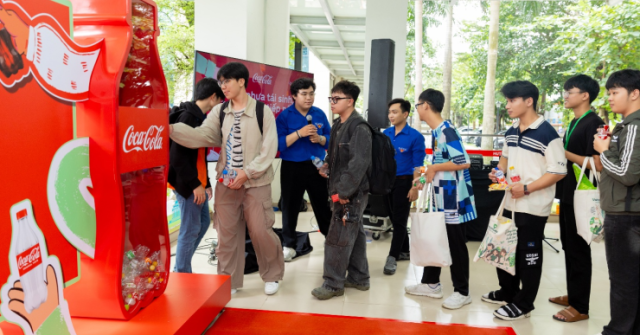 Coca-Cola tiếp tục triển khai mô hình thu gom tại Hà Nội và Tp. Hồ Chí Minh năm thứ 4 liên tiếp