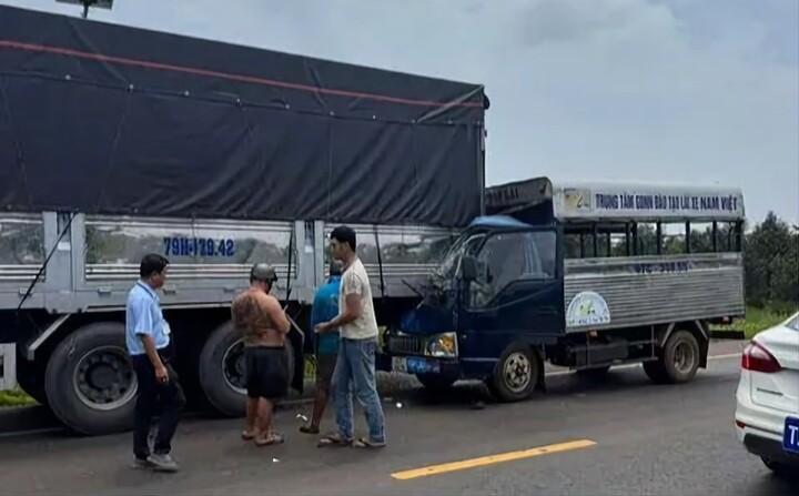 Hiện trường vụ tai nạn xe tập lái ngày 17/9 tại Đắk Lắk