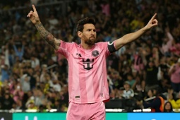 Messi biến MLS thành chỗ “tập đá phạt”, thiếu mấy bàn để phá kỷ lục?