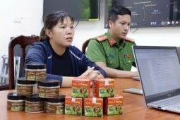 Bắt 8 đối tượng lừa bán 'thuốc nam gia truyền' chữa các loại khối u