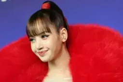 Lisa (BlackPink) chiếm trọn sự chú ý