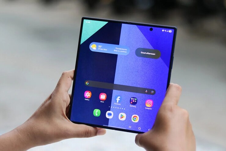 Galaxy Z Fold7 đã bắt đầu nhận One UI 9 tại Hàn Quốc.
