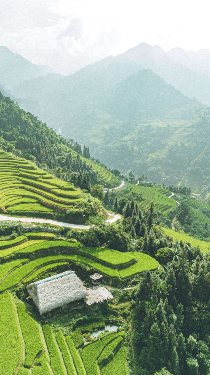 Khung cảnh xanh mướt, bình yên mà hoang sơ của Xà Phìn khiến nhiều nhiếp ảnh tìm tới sáng tác. Ảnh: Vũ Mừng