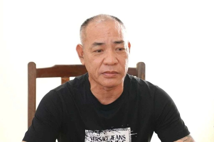 Dũng “trọc” Hà Đông tại cơ quan điều tra. Ảnh: Bộ Công an.