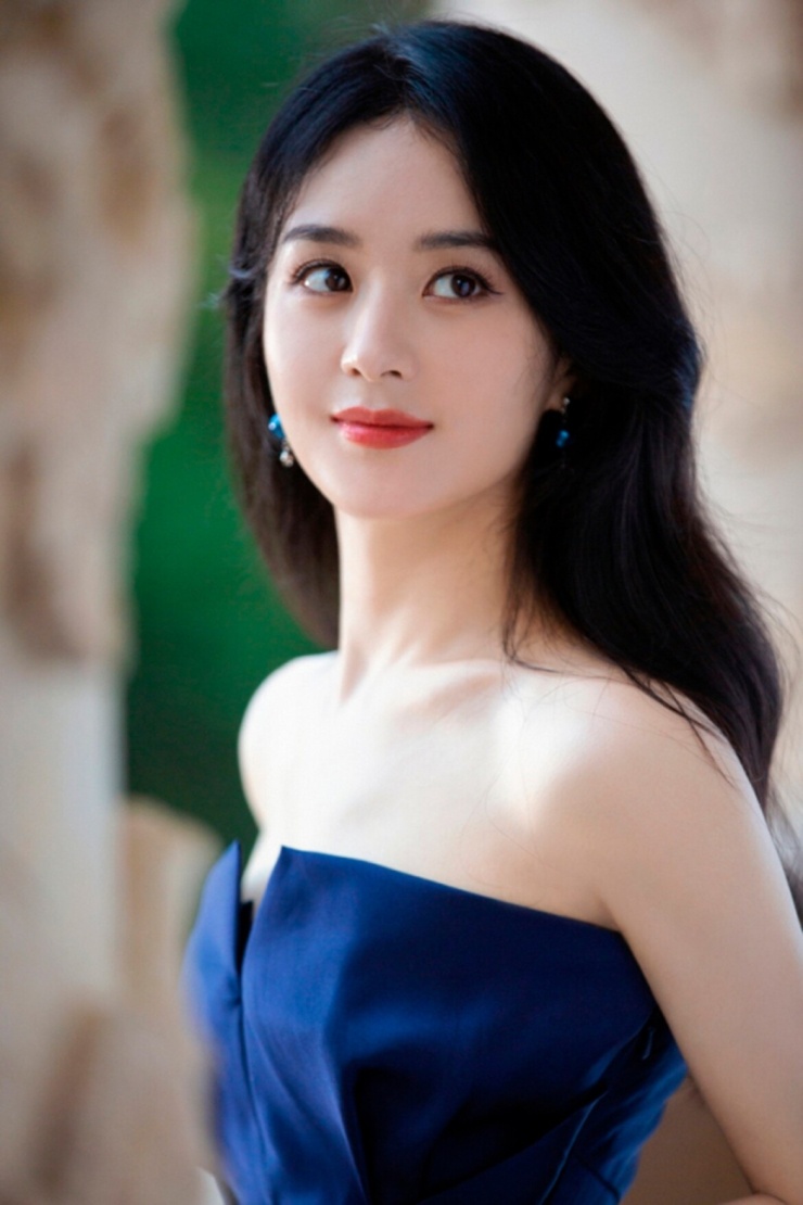 Triệu Lệ Dĩnh.