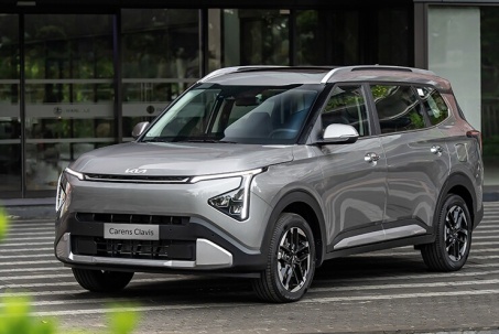 Kia Carens Clavis mới ra mắt tại Việt Nam