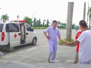 Vụ xe chở 16km lấy 9,5 triệu đồng: Khởi tố lái xe, nhân viên y tế 'dởm'
