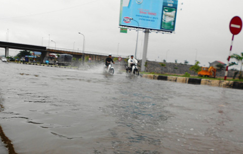Bão Sơn Tinh lên cấp 13, di dân khẩn cấp - 3