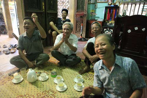Một chiều “thắp lửa World Cup” từ ngôi nhà ba gian - 6