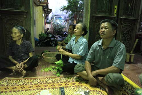 Một chiều “thắp lửa World Cup” từ ngôi nhà ba gian - 1