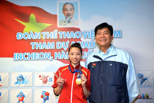 Võ sỹ Dương Thúy Vi: Nước mắt nhà vô địch - 3