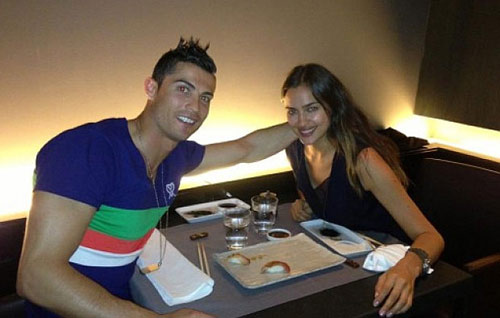 Ronaldo sẽ kiện người đẹp Urach ra tòa - 2