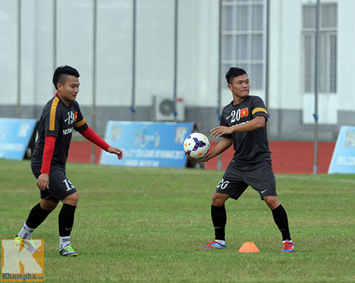 U23 Việt Nam cười tươi trước "đại chiến" - 3