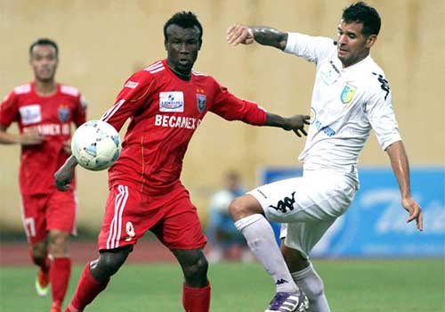 B.BD – SLNA: Người hùng Kesley - 1