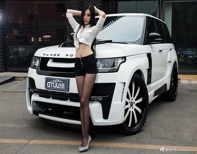 Range Rover “chết lặng” trước người đẹp quyến rũ - 7