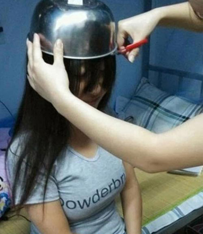 Có thua kém gì đi ra tiệm cắt đâu chứ.