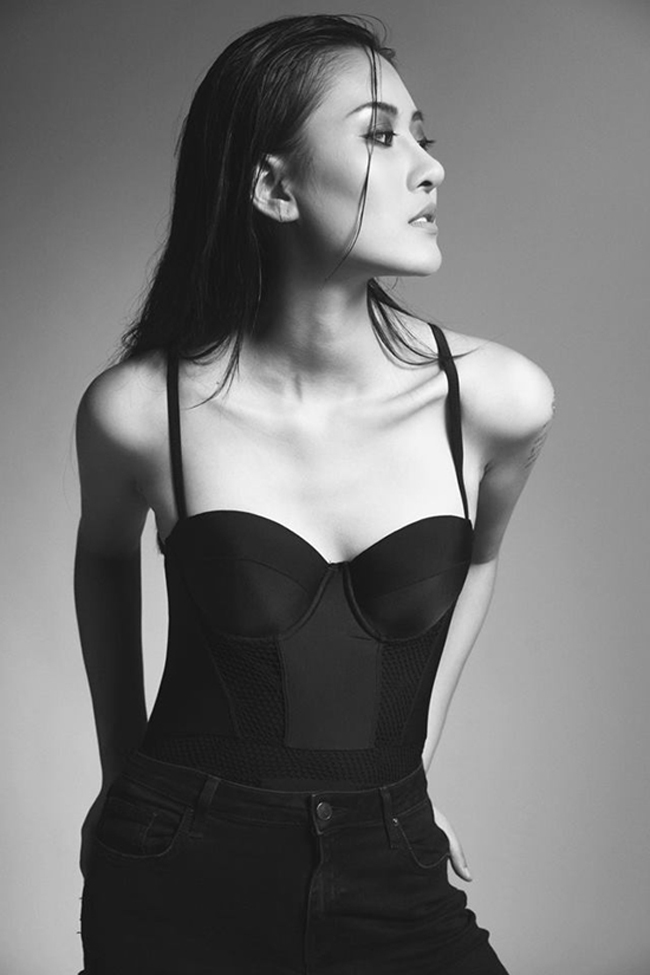 Hot girl Hà Lade thường được biết đến với hình ảnh khá trong sáng.&nbsp;