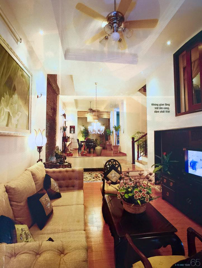 Bước vào căn nhà mang lại cảm giác ấm áp cho khách.